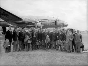 01436 Prints: England World Cup 1950 squad June 1950 just before departing to Brazil