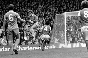 00222 Prints: English Division 1. Arsenal 2 v. Stoke 0. September 1980 LF04-25-082