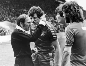 Anger Prints: English Division 1. Manchester City 3-1 Queens Park Rangers. Q. P