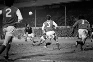 English FA Cup Fifth Round Replay Leicester City 1 v Arsenal 1 Action