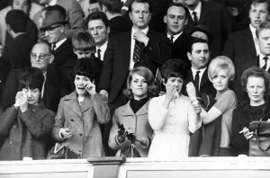 Wags Prints: English FA Cup semi-final. Chelsea 1-0 Leeds United. Chelsea wives at the end of the game