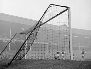 English League Division One match April 1959 Everton 4 v Arsenal 1 at Goodison Park