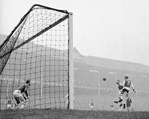 English League Division One match April 1959 Everton 4 v Arsenal 1 at Goodison Park