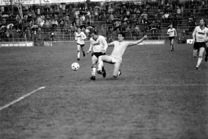 English League Division Two match. Bolton Wanderers 0 v Chelsea 1. May 1983 MF11-27-064
