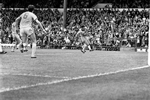 00258 Prints: English League Division Two match. Bolton Wanderers 3 v Newcastle United 1