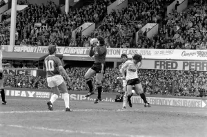 English League Division One match. Everton 1 v Ipswich Town 1. May 1983 MF11-28-035