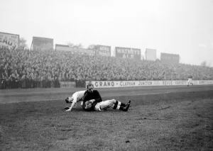 English League Division one match between Fulham and Portsmouth at Fulhams ground