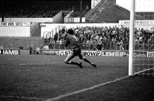 English League Division Two match. Leeds United 1 v Charlton Athletic 2