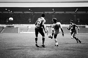 00211 Prints: English League Division Two match. Leeds United 1 v Charlton Athletic 2