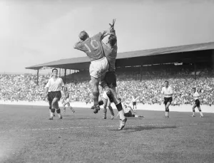 English League Division One match. Leeds United 2 v Burnley 3
