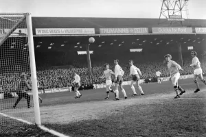 English League Division One match at Maine Road Manchester City 1 v Leeds United 2