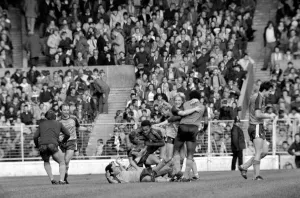 00210 Prints: English League Division One match. Manchester City 0 v Luton Town 1. May 1983 MF11-29-035