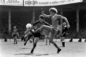 00210 Prints: English League Division One match. Manchester City 0 v Luton Town 1. May 1983 MF11-29-015