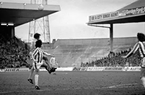 English League Division One match. Manchester City 1 v Stoke City 1