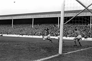 English League Division One match Nottingham Forest 1 v Chelsea 1