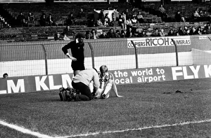 00214 Prints: English League Division Two match. Sheffield Wednesday 2 v Leicester City 0