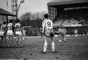 English League Division Two match. Sheffield Wednesday 3 v Luton Town 3