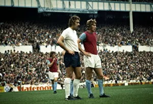 Images Dated 23rd September 1972: English league Division One match at White Hart Lane Tottenham Hotspur v West Ham