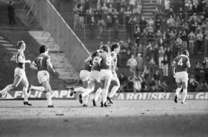 English League Division One match. Wolverhampton Wanderers 0 v Everton 3