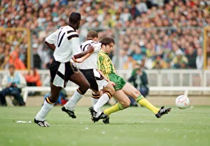 00428 Prints: English League Division Two Play Off Final at Wembley Stadium