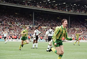 00428 Prints: English League Division Two Play Off Final at Wembley Stadium