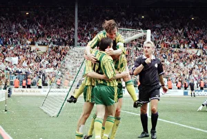00428 Prints: English League Division Two Play Off Final at Wembley Stadium
