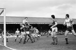00935 Prints: English League Division Two Reading 2 -2 Portsmouth match held at Elm Park