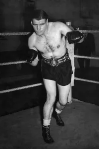 00042 Prints: English middleweight champion boxer Vince Hawkins n wearing his Lonsdale Belt