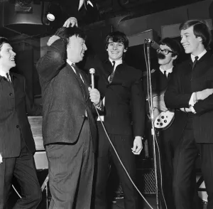 01020 Prints: English pop group The Zombies appear on the television programme Ready Steady Go
