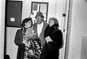 Entertainment actors Rex Harrison with his wife Rachael Roberts (left