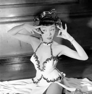 Entertainment Dance. Miss Jadin Wong is a Chinese dancer now playing at the Savoy Hotel