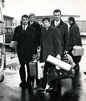 01150 Prints: EQI GWARDIA WARSAW VERSUS DUNFERMLINE NOVEMBER 1969 European Football Project