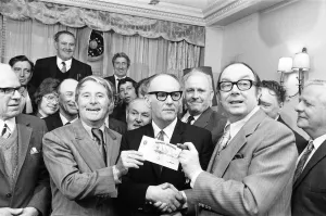 Eric Morecambe and Ernie Wise present 22 member Pools Syndicate from Dewsbury Engineering