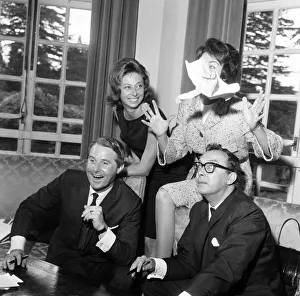 Eric Morecambe and Ernie Wise sign contract to appear in new film