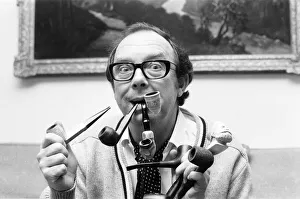 Eric Morecambe, Pipe man of the Year, as judged by Tobacco & the rian Pipe Trade