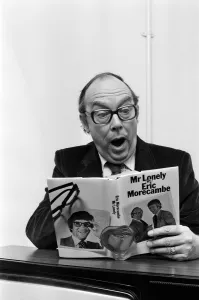 01407 Prints: Eric Morecambe promoting his book Mr Lonely'in Birmingham. 31st March 1981