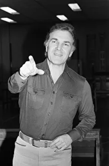 00827 Prints: Ernest Maxin at rehearsals for Lennie and Jerrys BBC1 Christmas Special