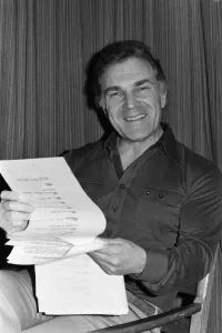 00827 Prints: Ernest Maxin at rehearsals for Lennie and Jerrys BBC1 Christmas Special