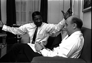 ERROL GARNER Jazz pianist talking to Daily Mirror reporter Donald Zec 1963