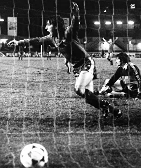 Core93 Prints: European Cup Winners Cup Final in Gothenburg May 1983 Aberdeen 2 v Real Madrid 1