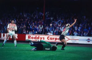 European Cup Winners Cup First Round First Leg September 1987 St Mirren 1 v Tromso