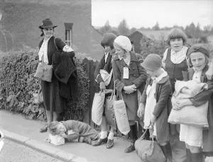 Queue Prints: Evacuations of civilians in Britain during World War II was designed to save