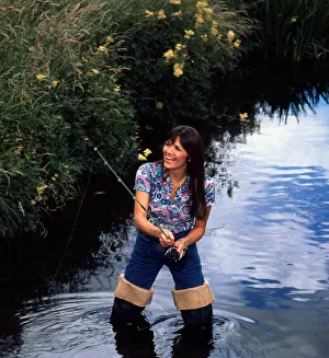 Eve Graham from pop group New Seekers, The band who brought