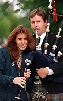 EVELYN GLENNIE WORLD FAMOUS PERCUSSIONIST AUGUST 1997 WAS A STAR PUPIL FOR A DAY