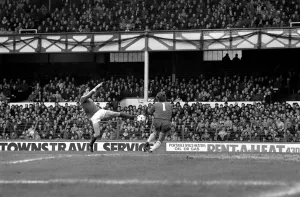 Everton 2 v. Arsenal 0. F. A Cup. January 1981 MF01-01-015