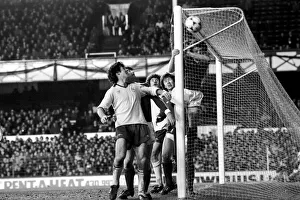 Everton 2 v. Arsenal 0. F. A Cup. January 1981 MF01-01-038