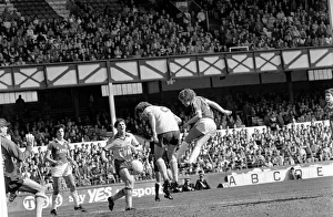 Everton 2 v. Arsenal 1. April 1982 MF06-35-009 Local Caption Division 1 Football