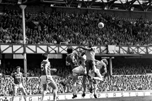 00220 Prints: Everton 2 v. Arsenal 1. April 1982 MF06-35-012 Local Caption Division 1 Football