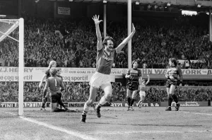 Everton clinched the league title for the eighth time in their history with a 2-0 win