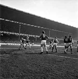 Everton v. Arsenal: Arsenals John Samuels beats EvertonIs Tommy Wright